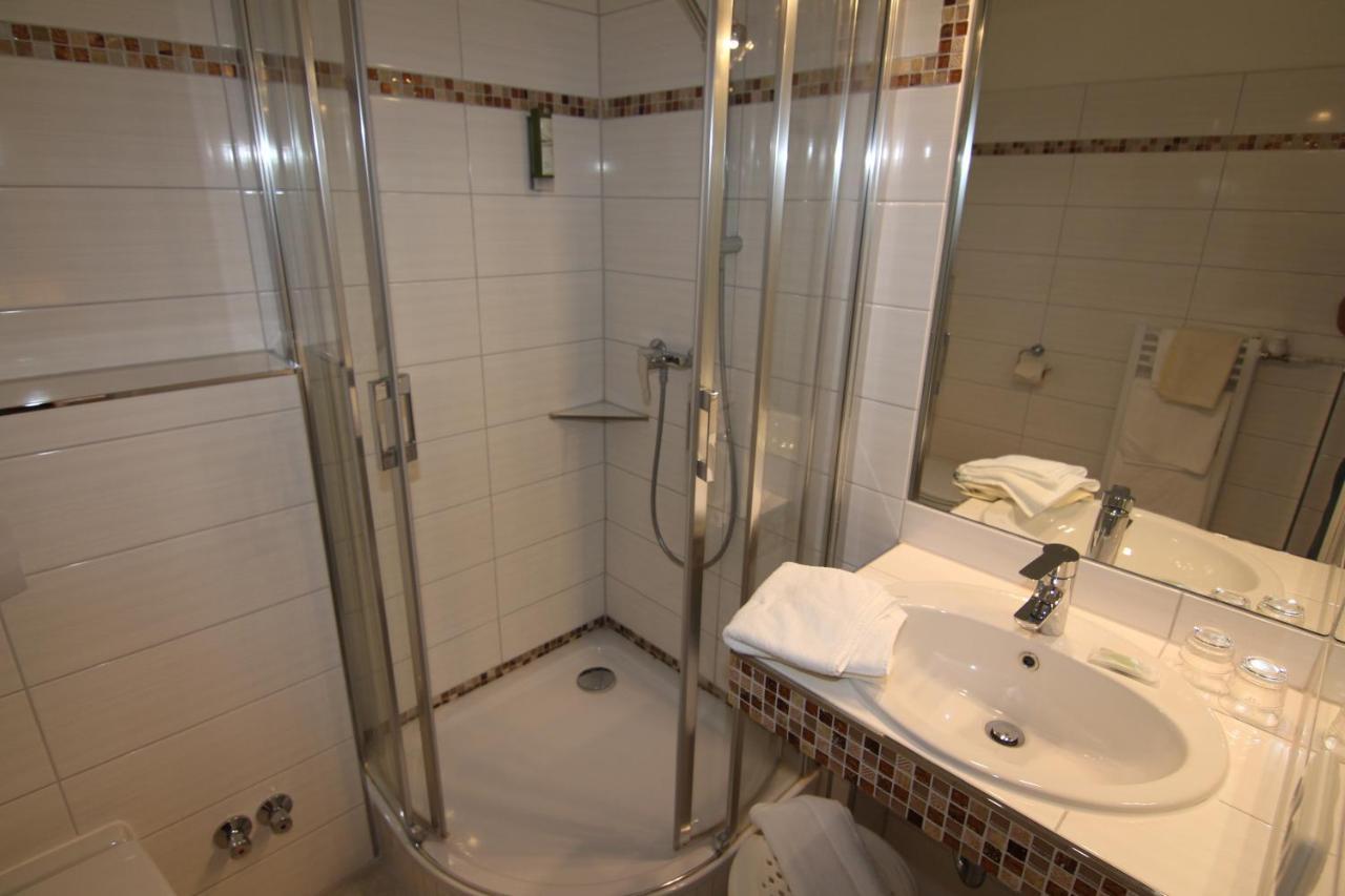 Hotel Zur Schoenen Aussicht Grömitz Εξωτερικό φωτογραφία