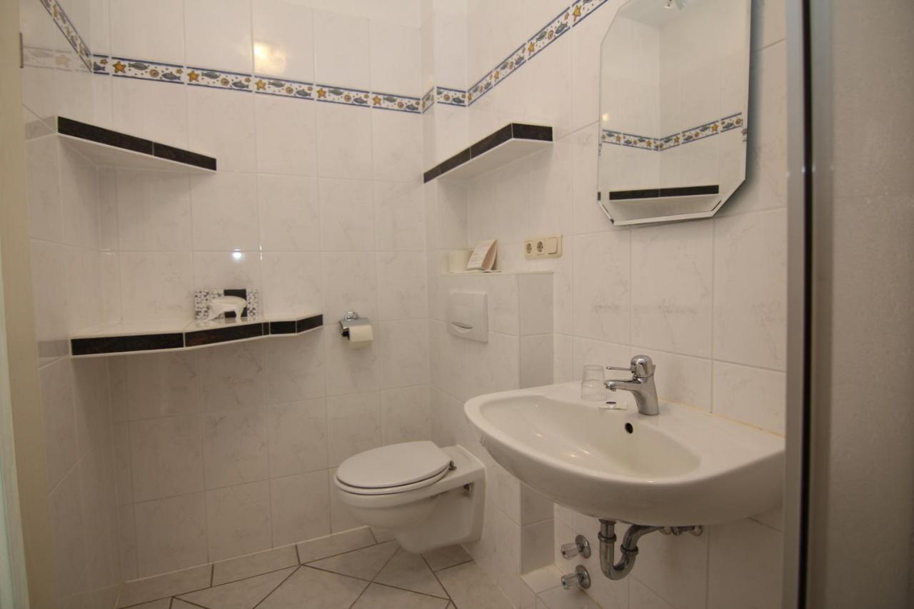 Hotel Zur Schoenen Aussicht Grömitz Εξωτερικό φωτογραφία
