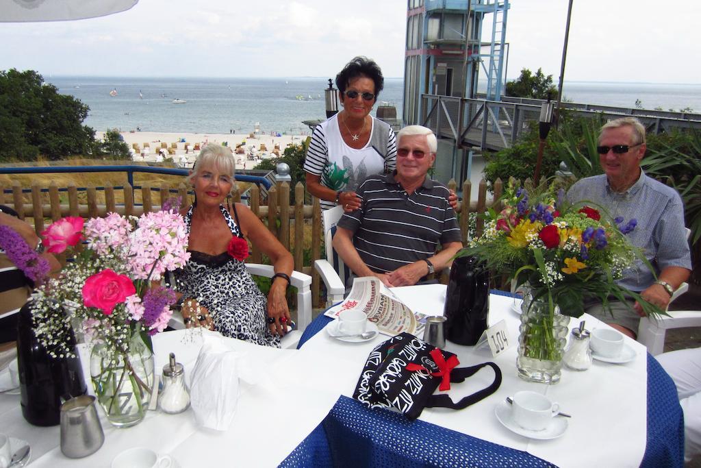 Hotel Zur Schoenen Aussicht Grömitz Εξωτερικό φωτογραφία