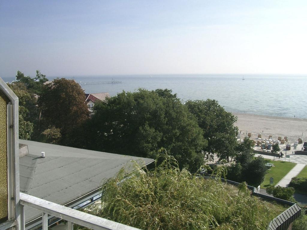 Hotel Zur Schoenen Aussicht Grömitz Εξωτερικό φωτογραφία